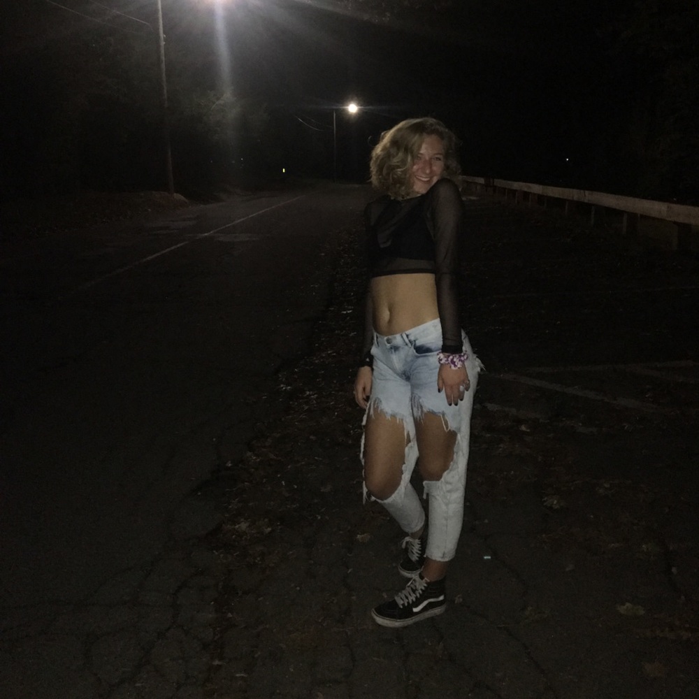 Meet your Posher, Lily